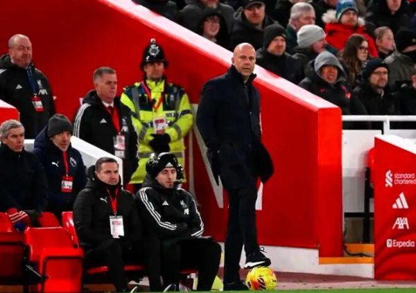 股投网配资 换汤不换药！利物浦主场战保级队险被绝杀，斯洛特之错在于平庸